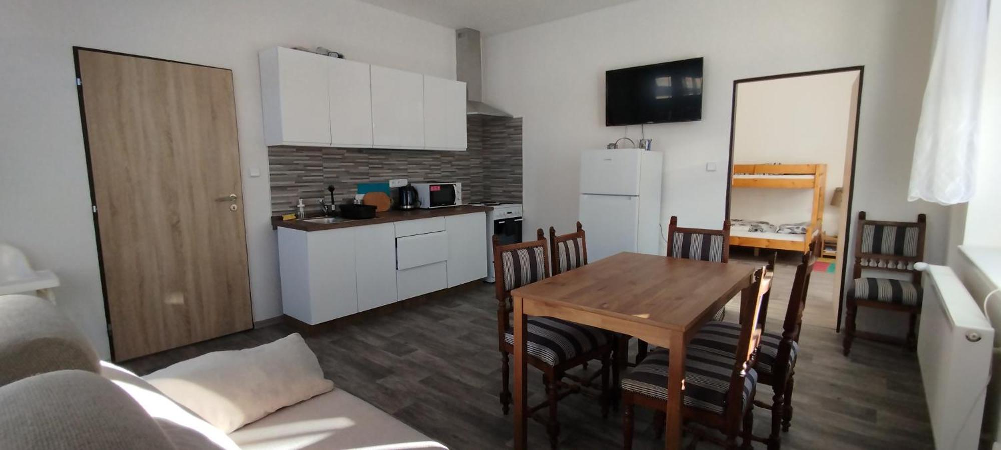 Posta Polubny - V Soukromi Homestay